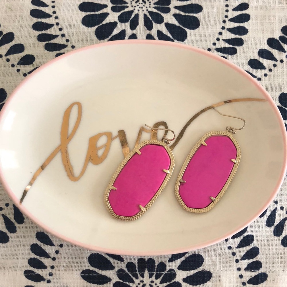 Kendra Scott earrings